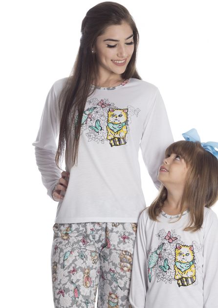 Pijama Feminino Plus Size Longo Mãe e Filha Malha Estampa Borboletas
